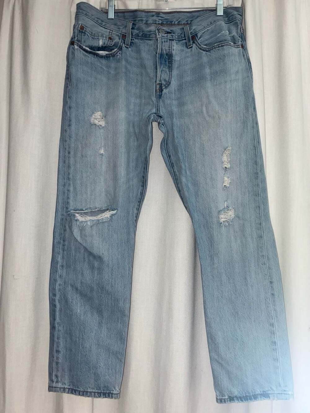 Levi's 501 CT Button Fly Distressed Jeans 30x32